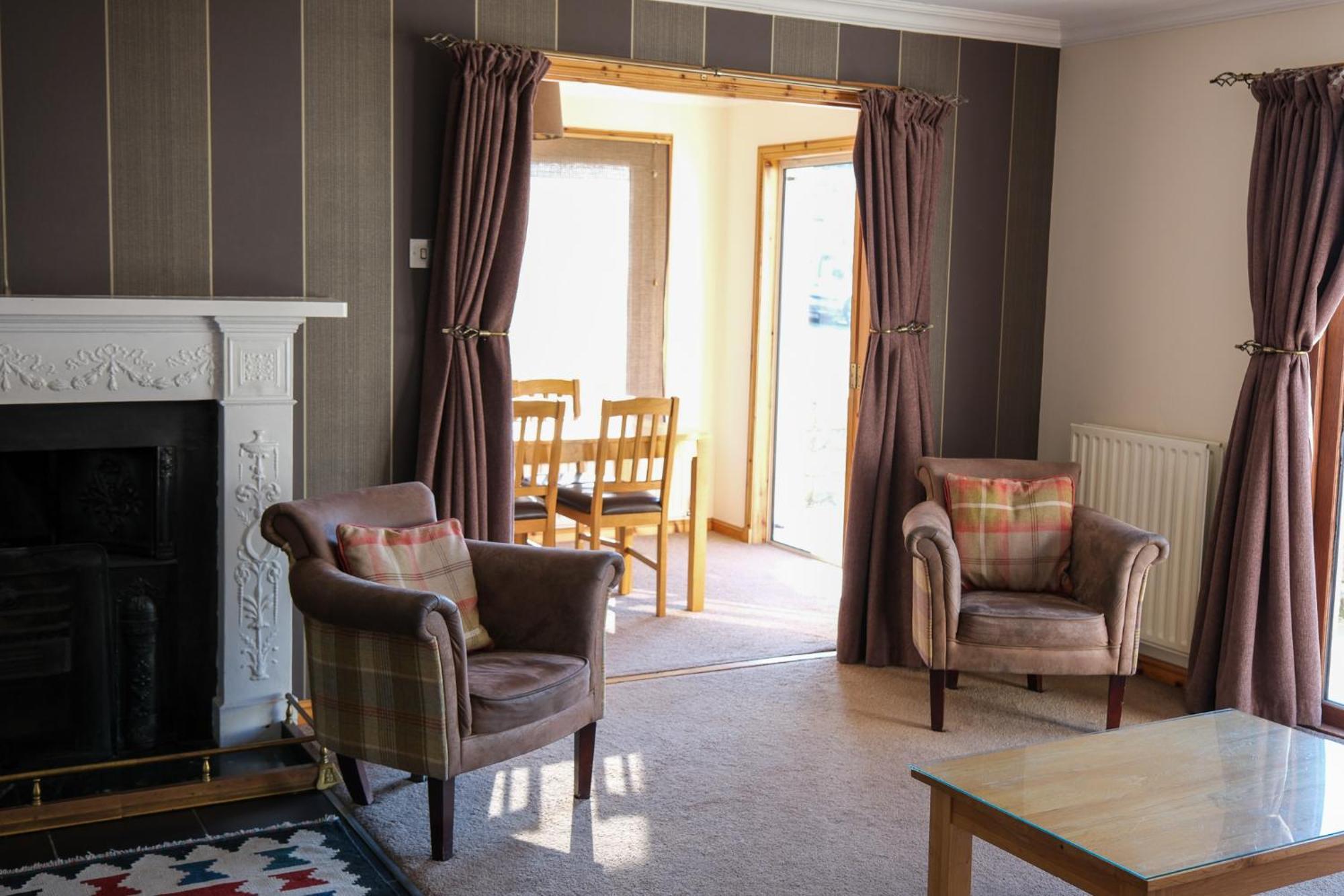 The Glen Mhor Apartments Inverness Extérieur photo